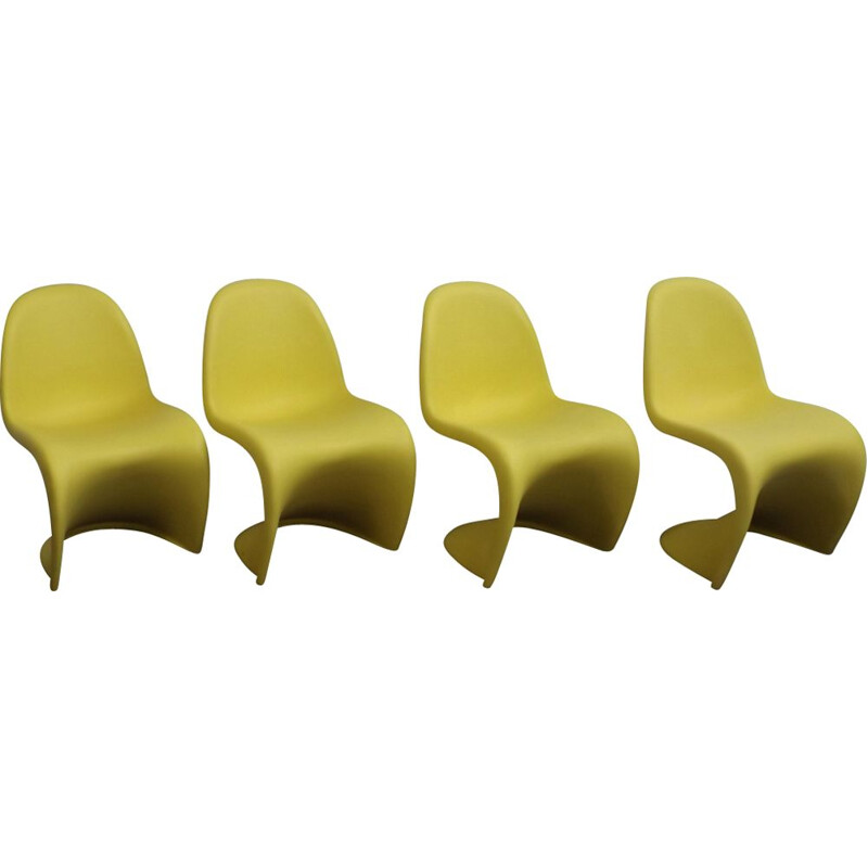 Set of 4 Panton Chairs