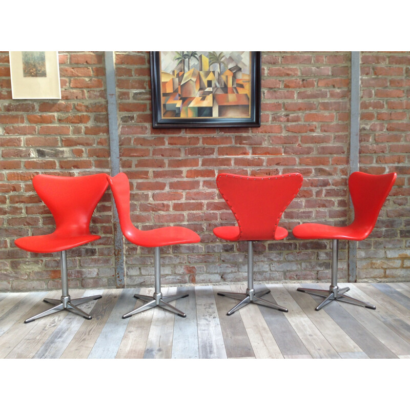 Vintage set of 4 swivelling chairs  