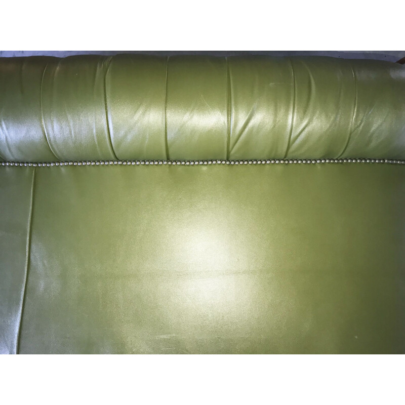 Canapé vintage 3 places vert en cuir et bois