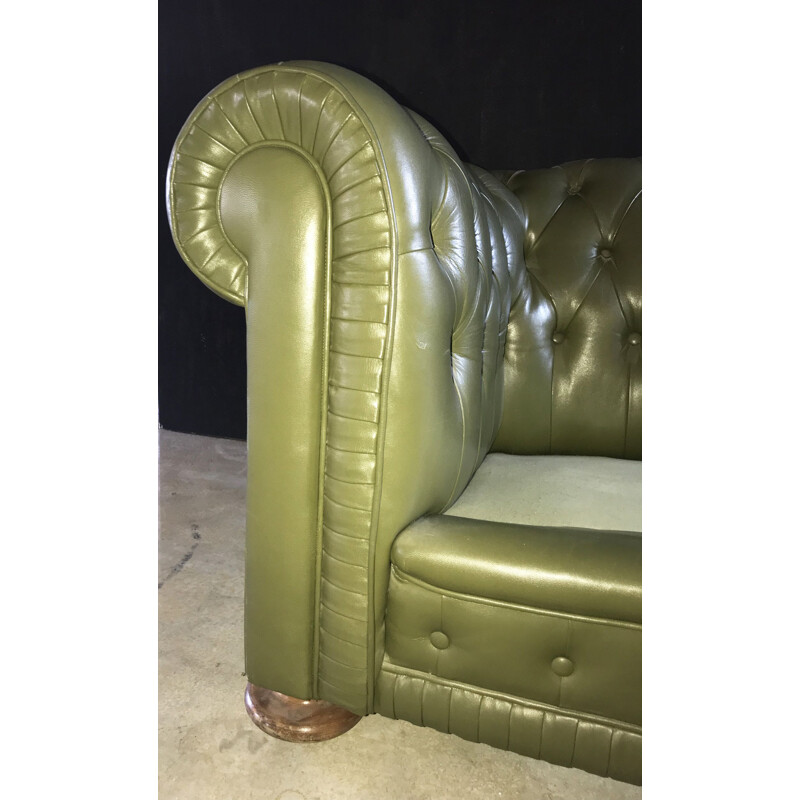 Vintage green 3-seater sofa in leather