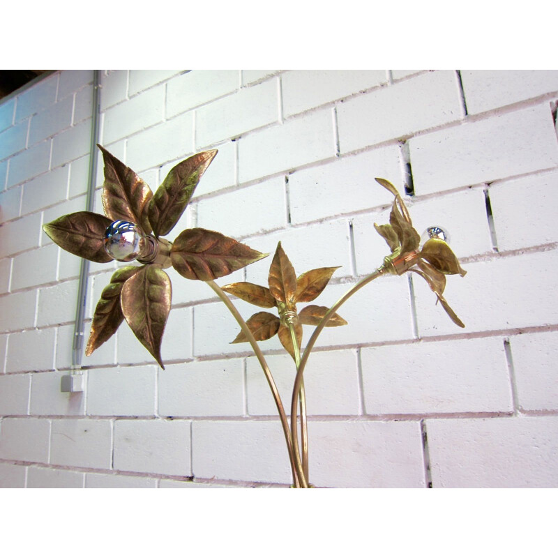 Vintage gilded floorlamp with floral design