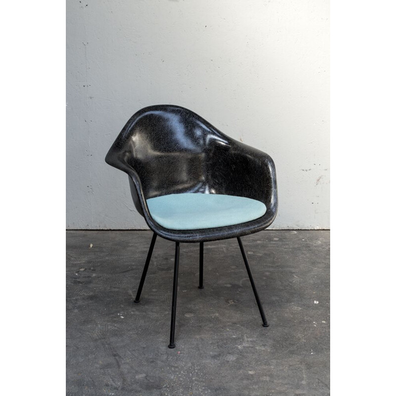 Chaise DAX vintage par Eames pour Herman Miller