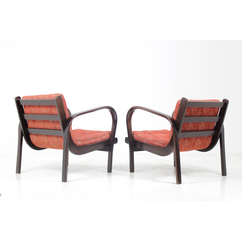 Suite de 2 fauteuils et table basse vintage par Karel Kozelka & Antonín Kropácek