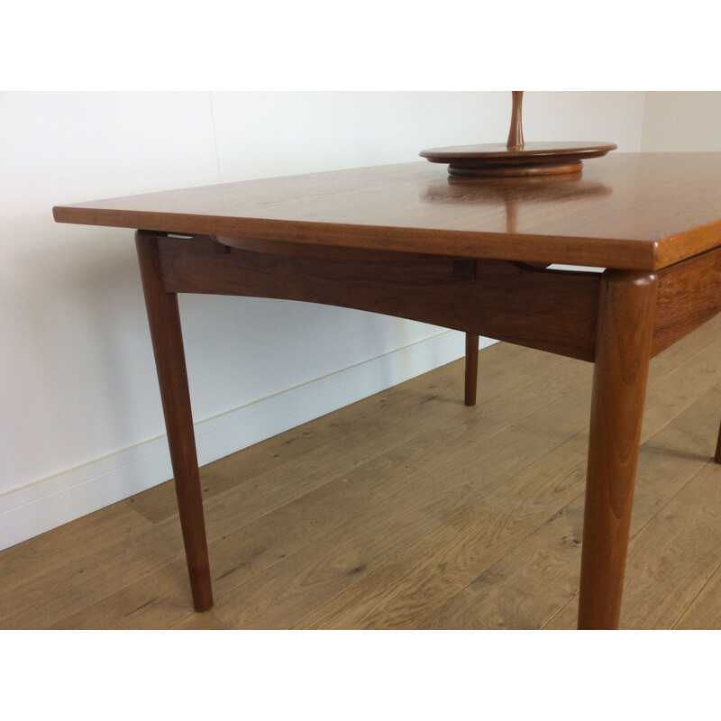 Vintage scandinavian oval dining table