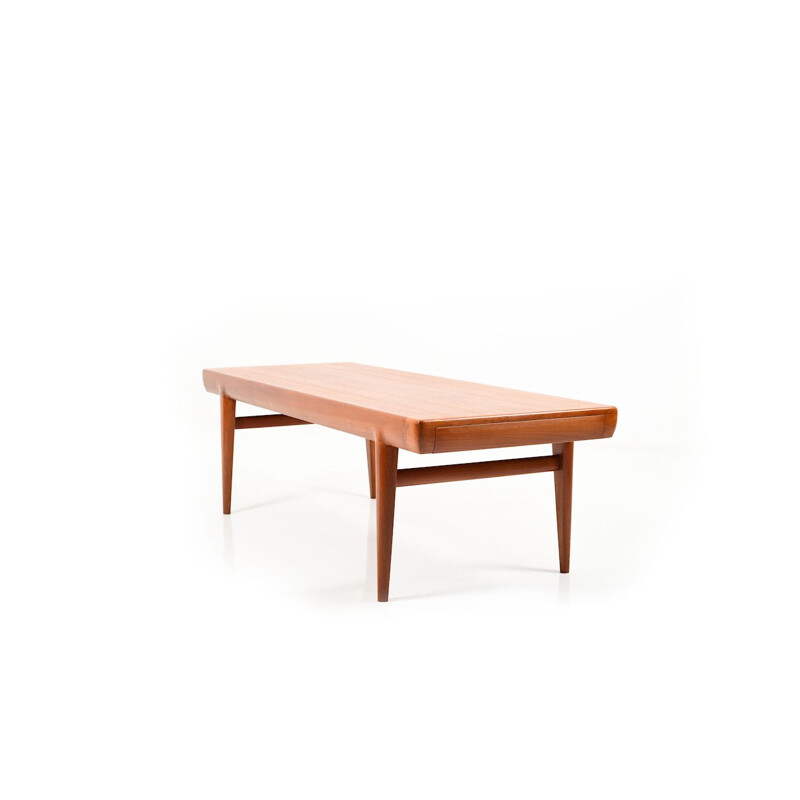 Table basse vintage danoise en teck par Johannes Andersen