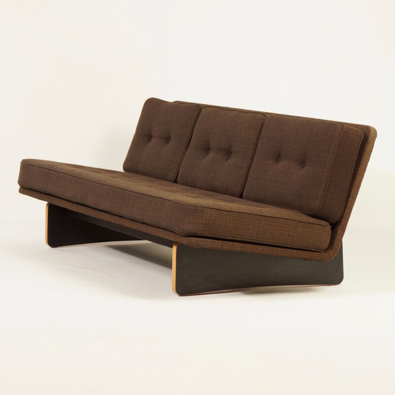 Vintage 671 plywood and brown fabric sofa by Kho Liang for Artifort, 1960