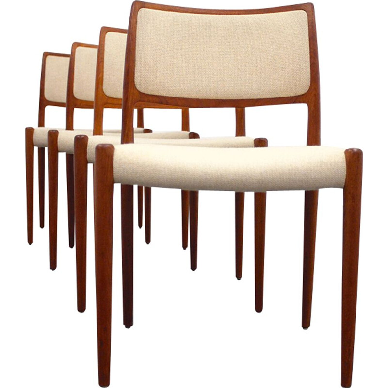 Set of 4 vintage chairs by Niels Otto Møller for J.L. Møllers Møbelfabrik