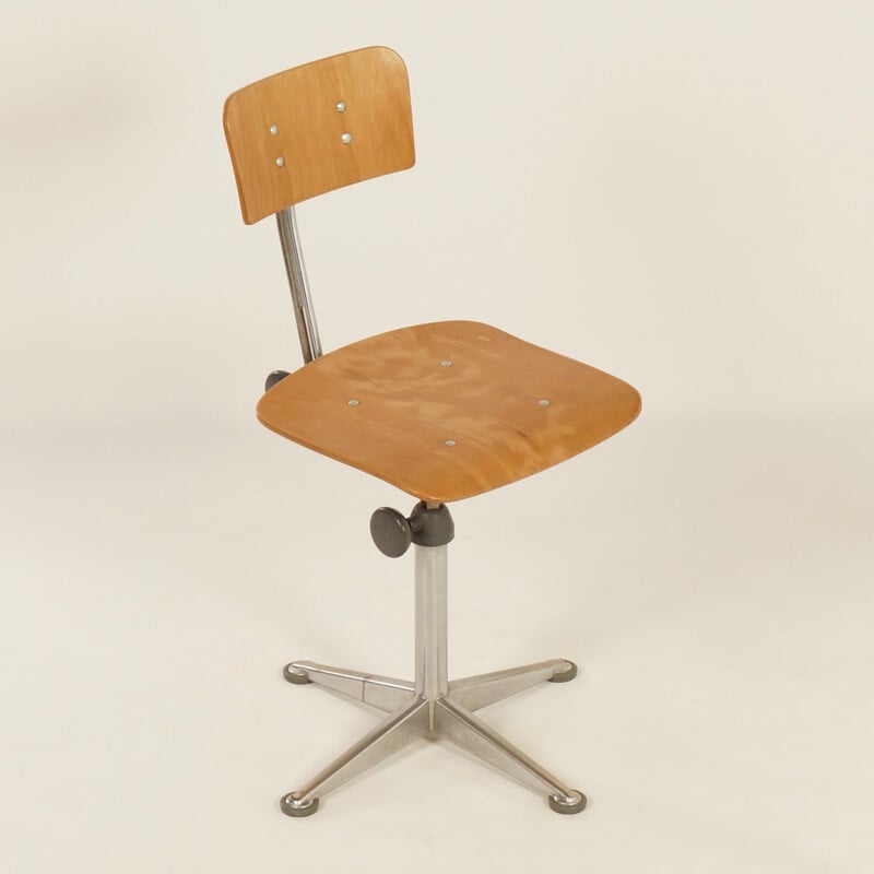 Vintage architects chair by Friso Kramer for Ahrend de Cirkel