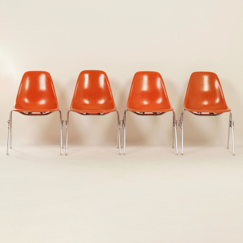 Vintage set of 4 DSS chairs by Eames for Herman Miller