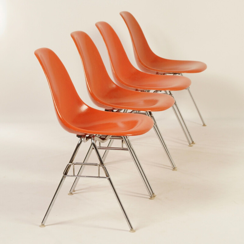 Vintage set of 4 DSS chairs by Eames for Herman Miller