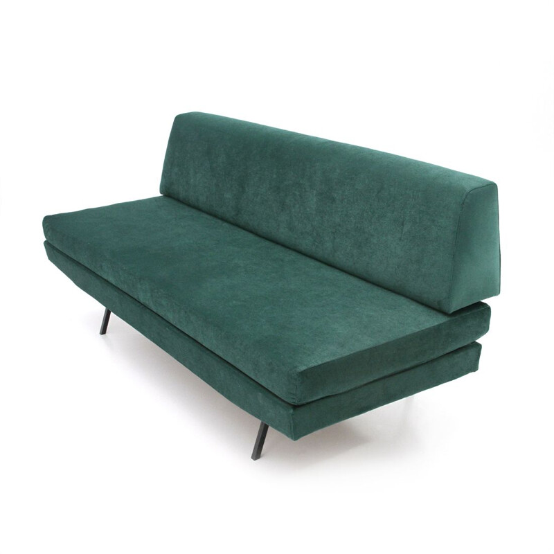 Italian sofa bed in green velvet