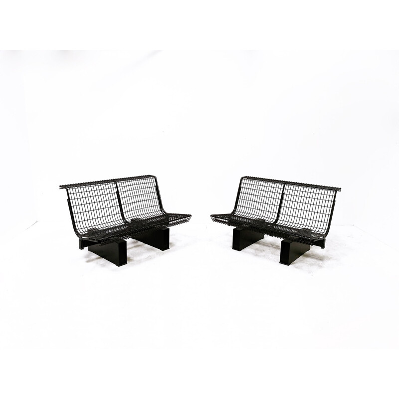Vintage bench by Osvaldo Borsani for Tecno