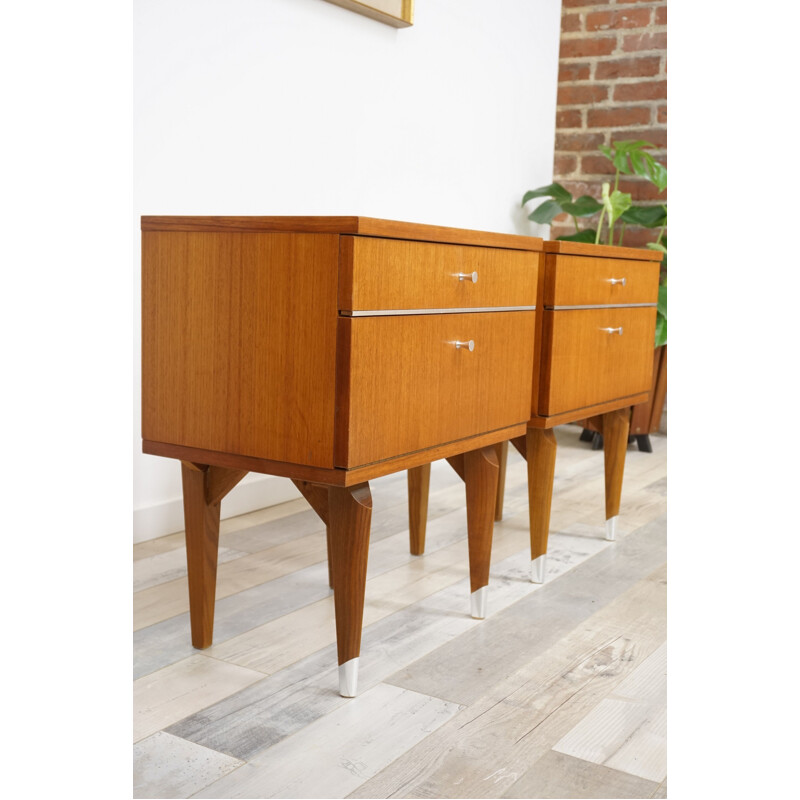 Set of 2 vintage night stands