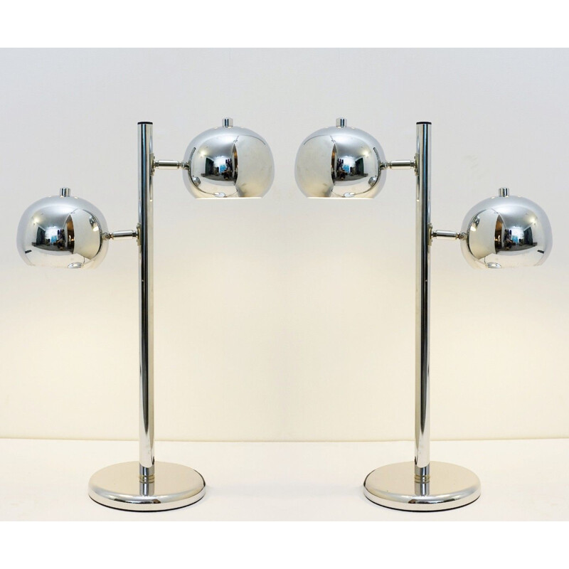 Suite de 2 lampes de table vintage en chrome