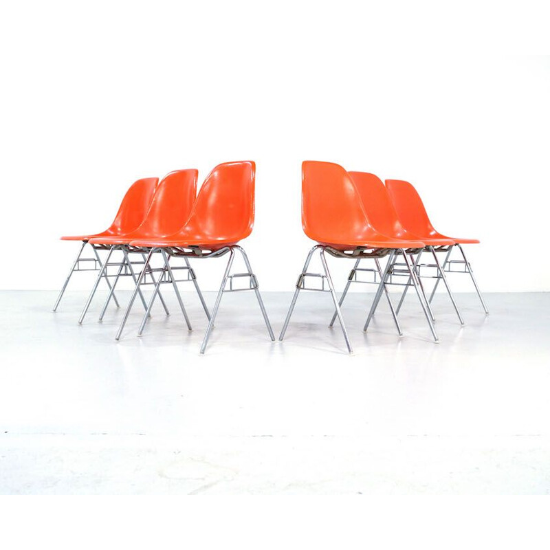 Set of 2 vintage orange Side Chairs by Eames for Herman Miller