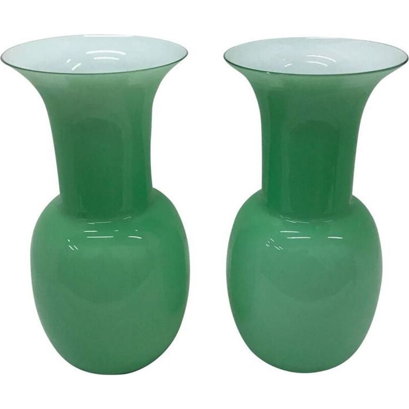 Set of 2 vintage green vases in Murano glass