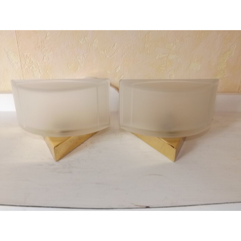 Set of 2 Vintage sconces in brass and glass