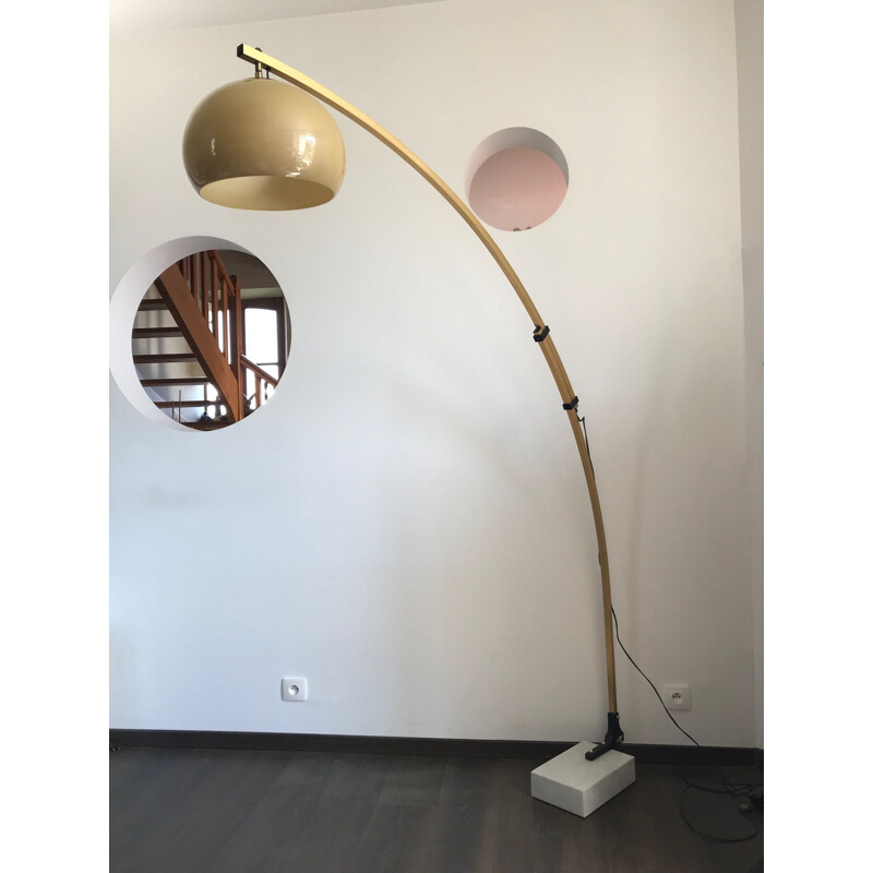 Vintage extendable floor lamp in golden metal