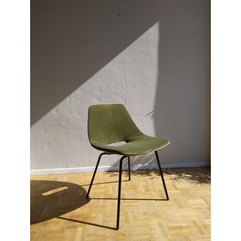 Vintage "Tonneau" Chair by Pierre Guariche for Steiner