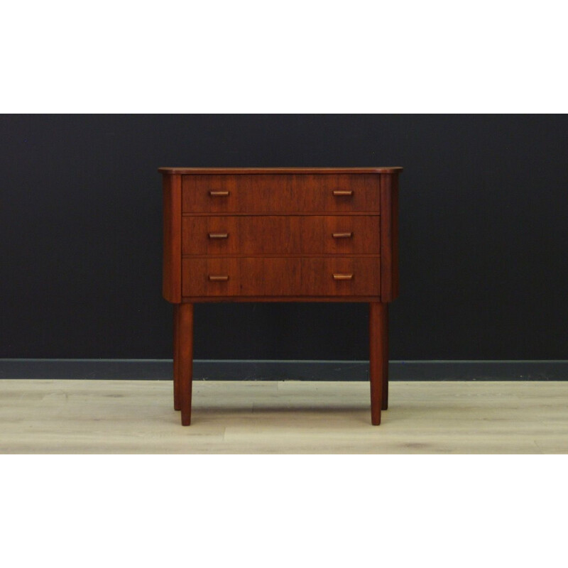 Vintage danish cabinet in teak 