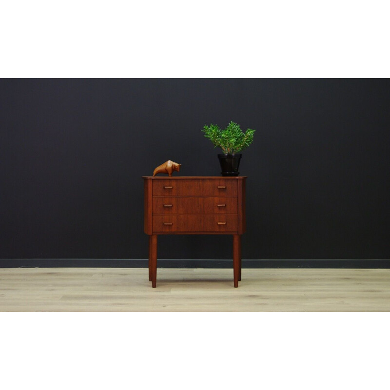 Vintage danish cabinet in teak 