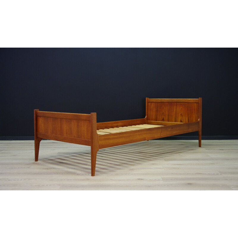 Vintage danish bed in bright teak wood