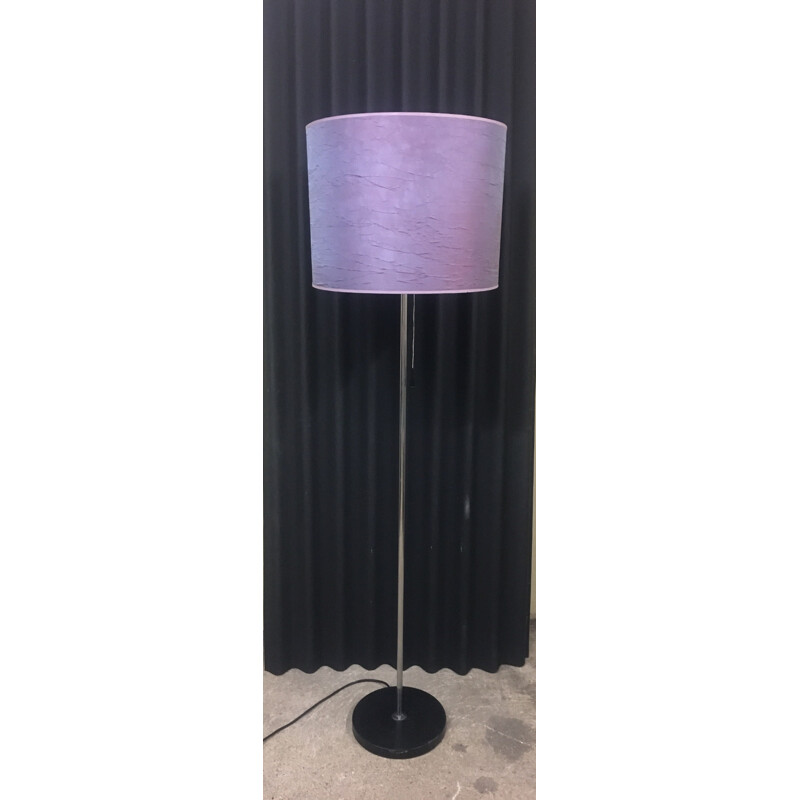 Lampadaire vintage violet à base circulaire
