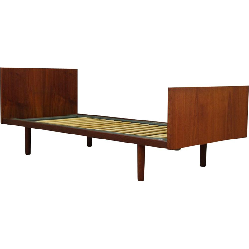 Vintage scandinavian bed in teak by H. Wegner