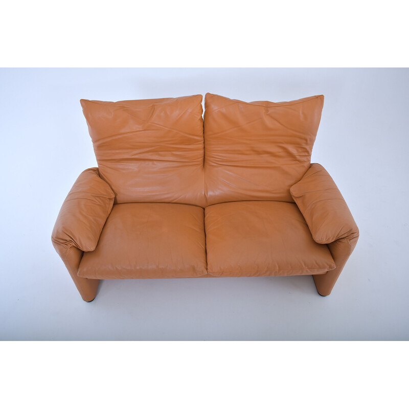 Vintage 2-seater sofa in leather by Vico Magistretti for Cassina