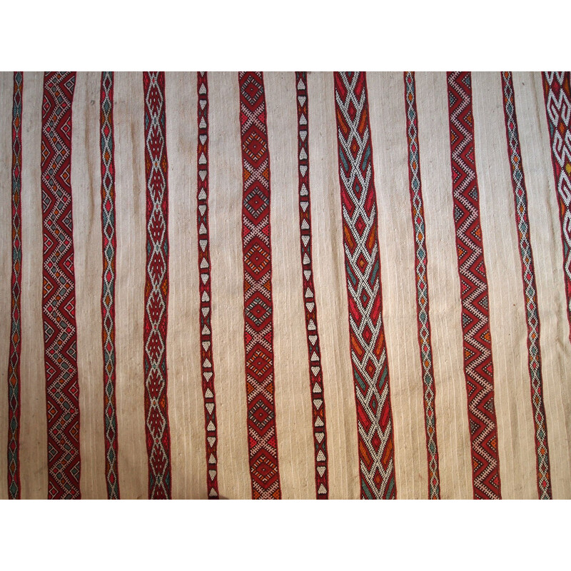 Vintage Moroccan kilim rug