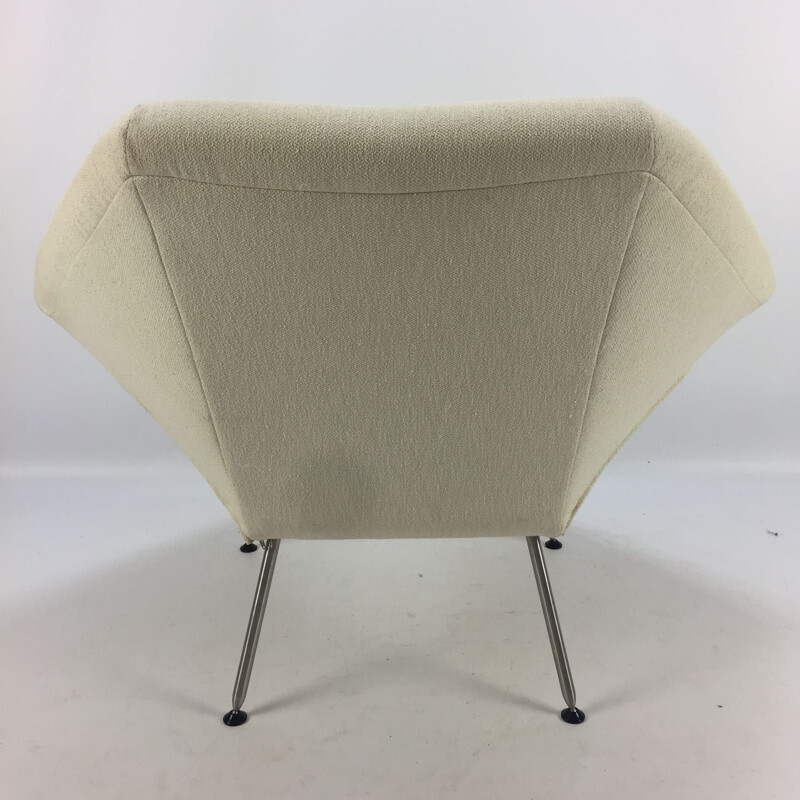 Fauteuil Cocktail vintage avec pieds en métal et tissu