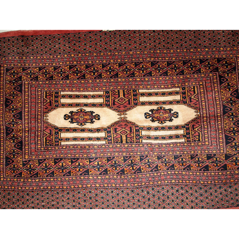 Tapis vintage turkmène fait à la main