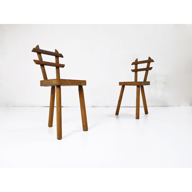 Suite de 2 chaises brutalistes tripodes vintage