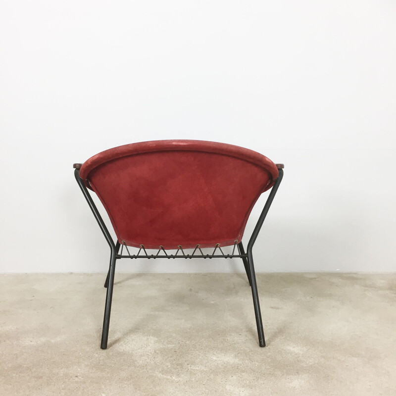 Vintage "Balloon" easy chair in leather by Hans Olsen for LEA