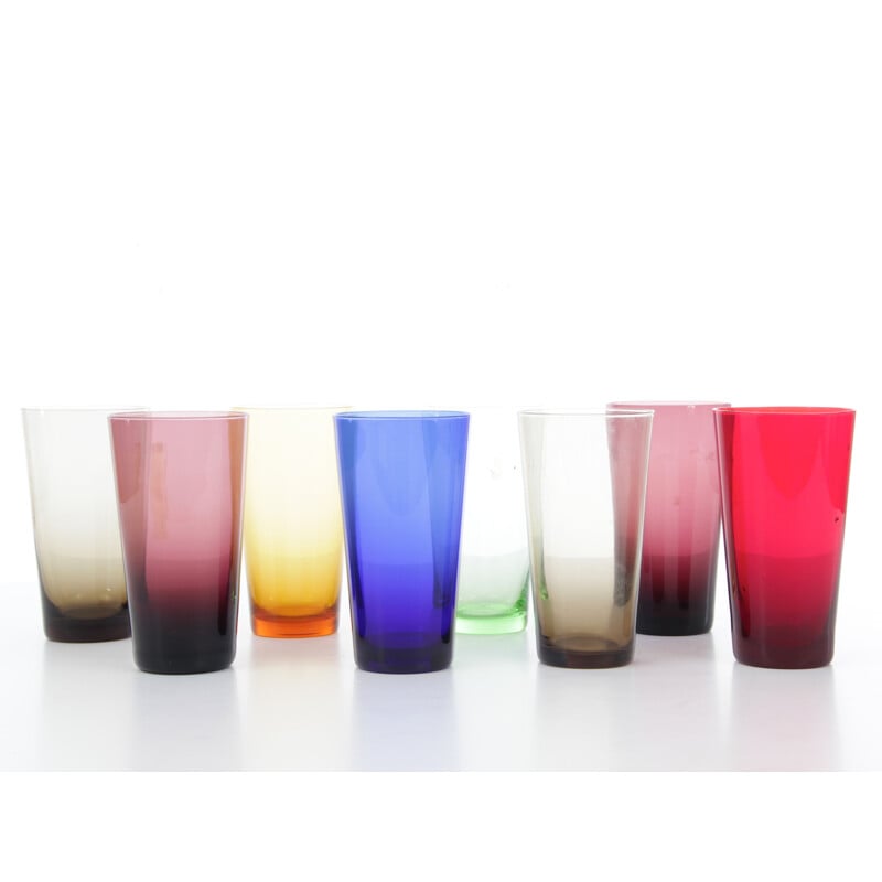 Set of 8 vintage Scandinavian colorful glasses