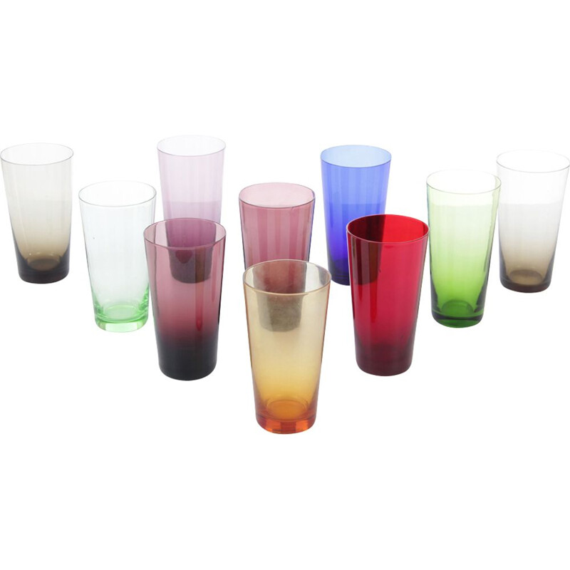 Set of 8 vintage Scandinavian colorful glasses