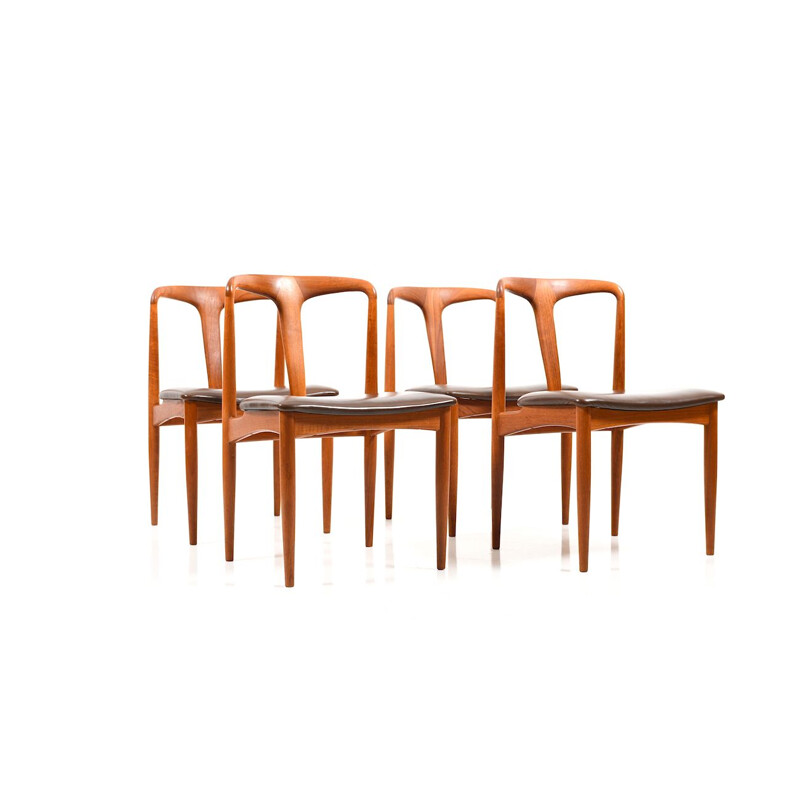 Set of 4 Dinning Chairs Model "Juliane" by Johannes Andersen
