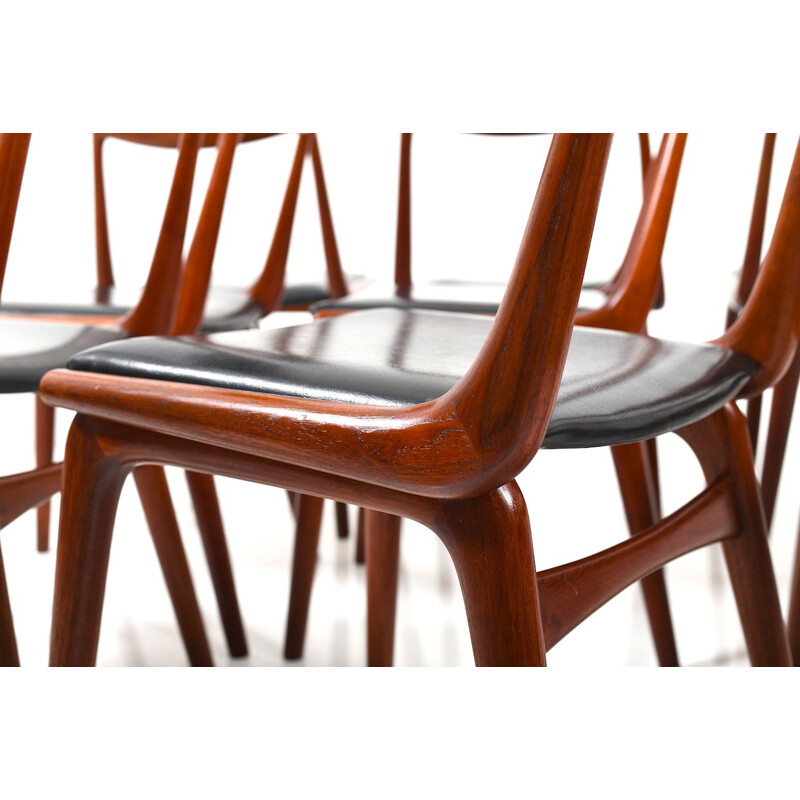 Set of 12 Boomerang Chairs in Teak by Alfred Christensen