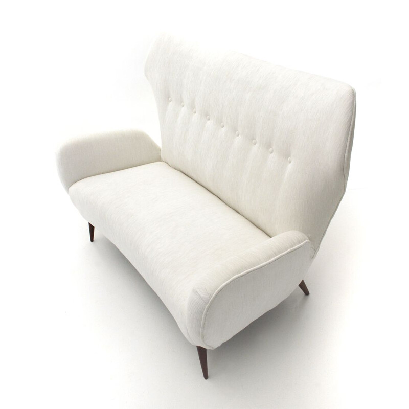 Vintage Italian 2-seater sofa in white velvet