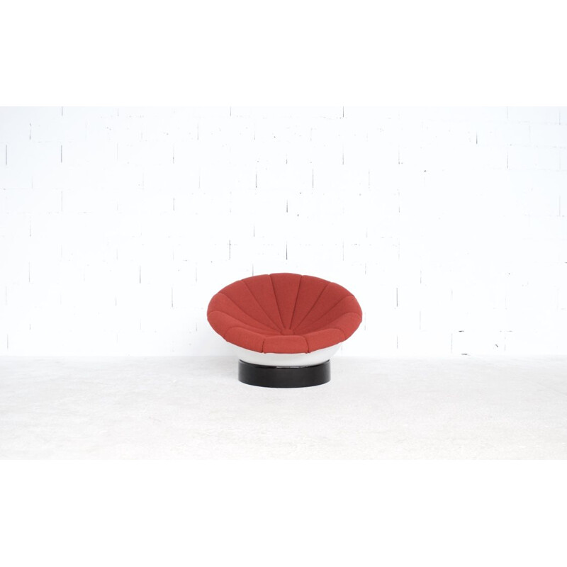 Vintage easy chair "Girasole" in fiberglass by Luciano Frigerio