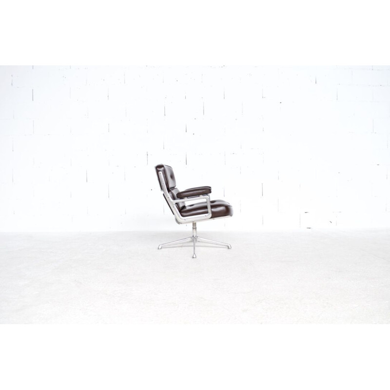 Fauteuil vintage "Lobby chair" par Charles & Ray Eames pour Herman Miller