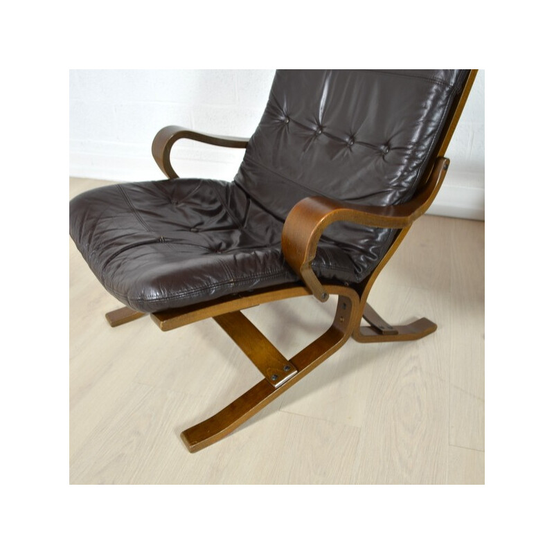 Pair of Siesta armchairs in brown leather and wood, Ingmar RELLING - 1960s