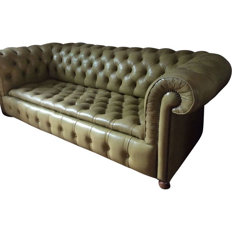 Olive green Chesterfield 3-seater vintage Sofa