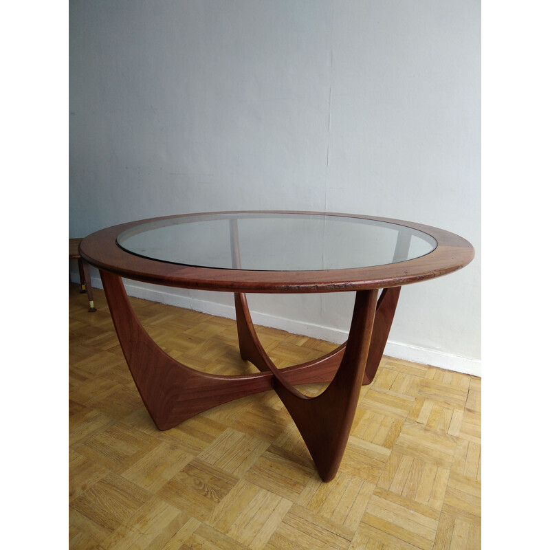 Vintage coffee table Astro by Victor Wilkins