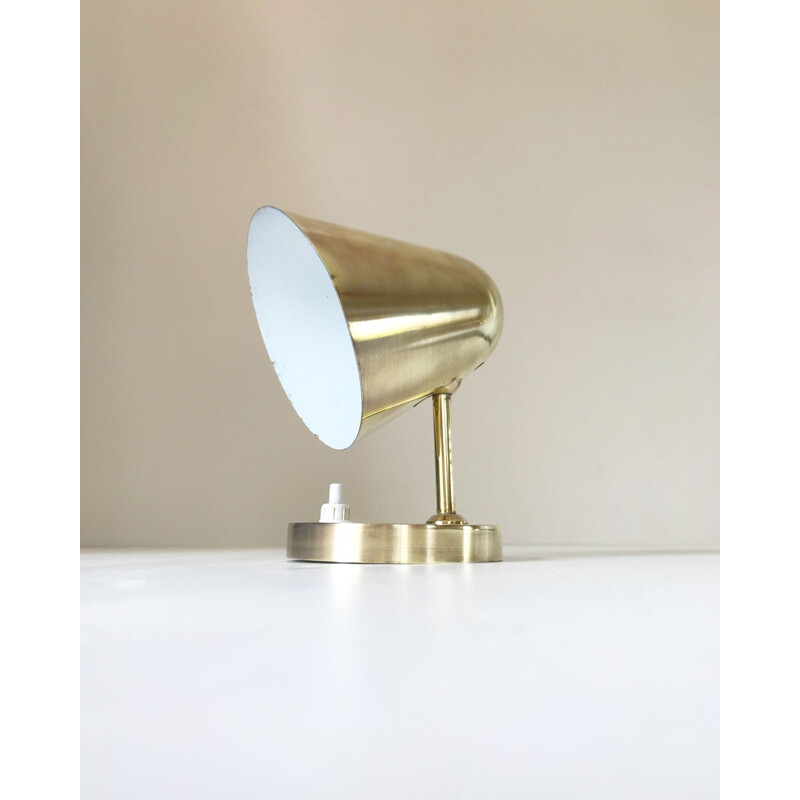 Vintage wall lamp in gilded brass
