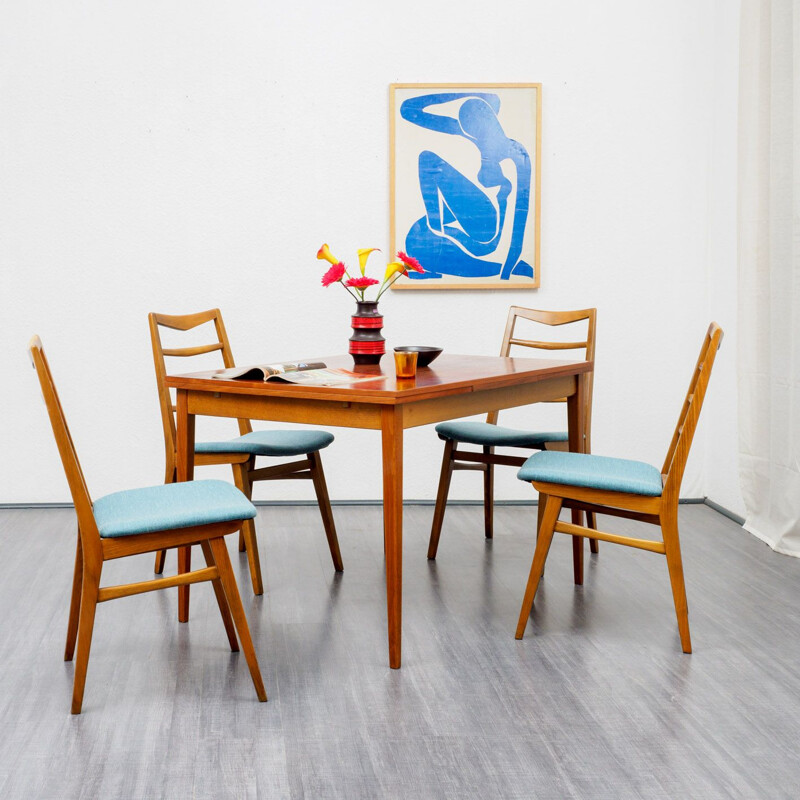 Vintage extendable dining table in walnut