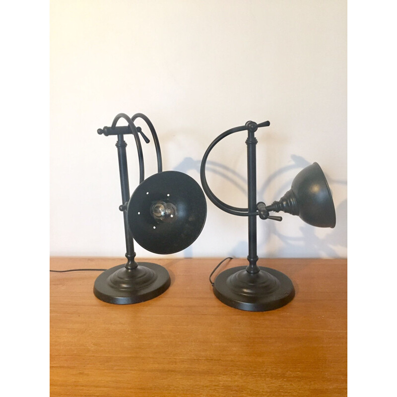 Suite de 2 lampes vintage industrielles noires