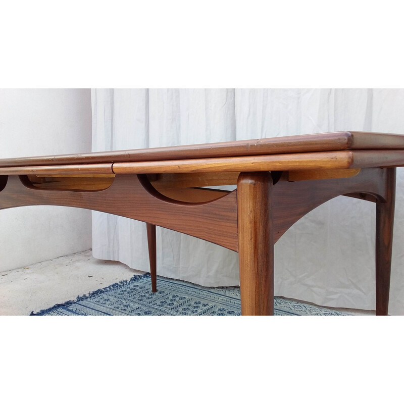 Vintage Scandinavian dining table in teak