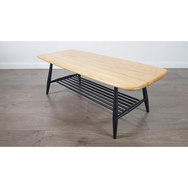 Vintage coffee table in elm wood by Lucian Ercolani for Ercol