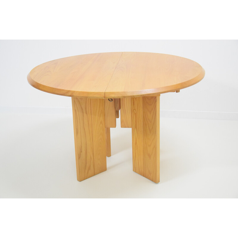 Vintage dining Table in solid elm by Regain